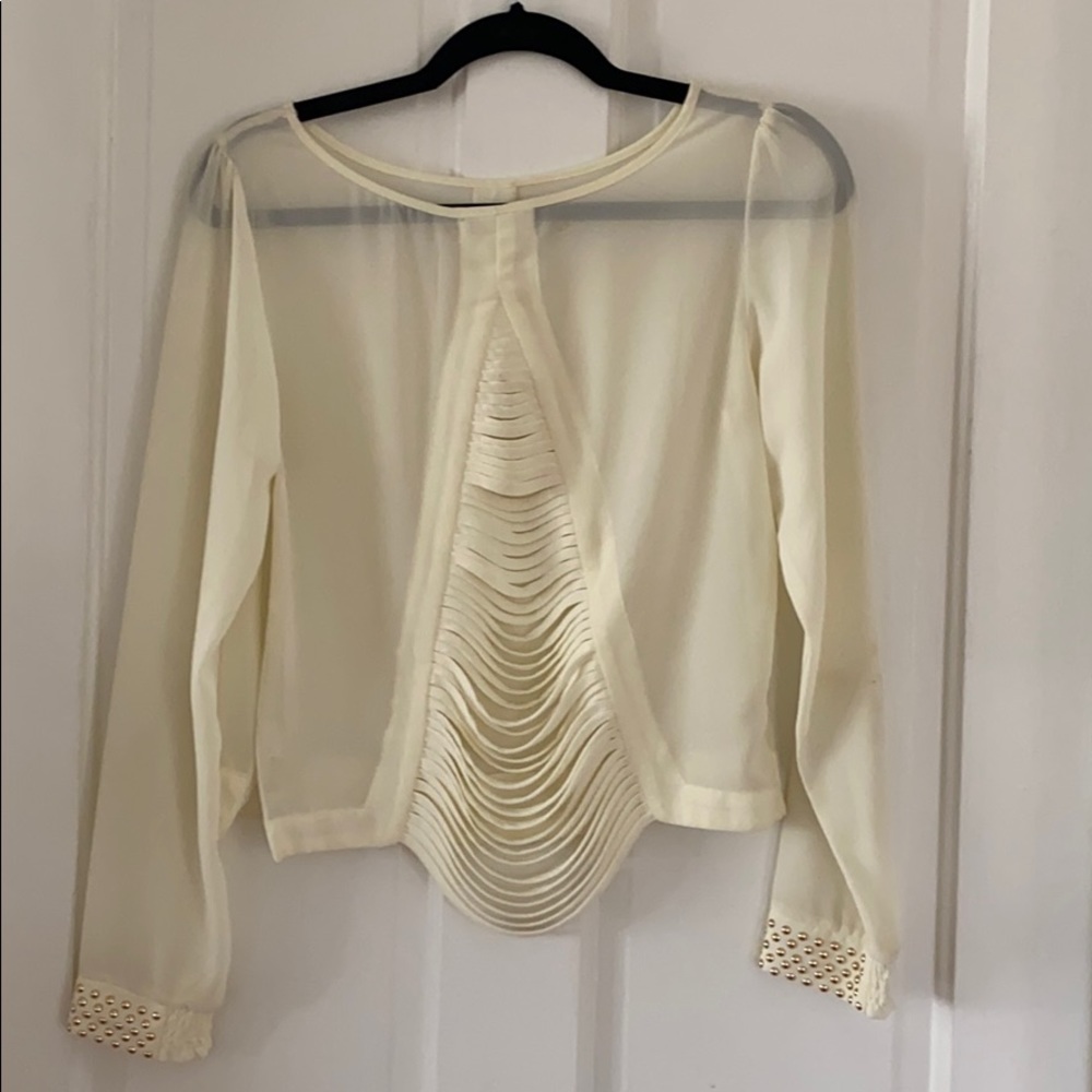 Too small - Picture 2 of 2